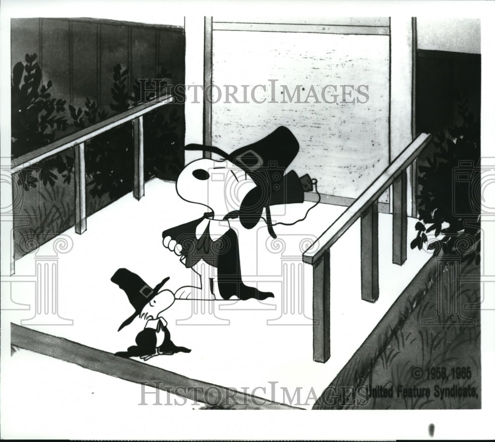 1985 Press Photo Snoopy and Woodstock in A Charlie Brown Thanksgiving - Historic Images