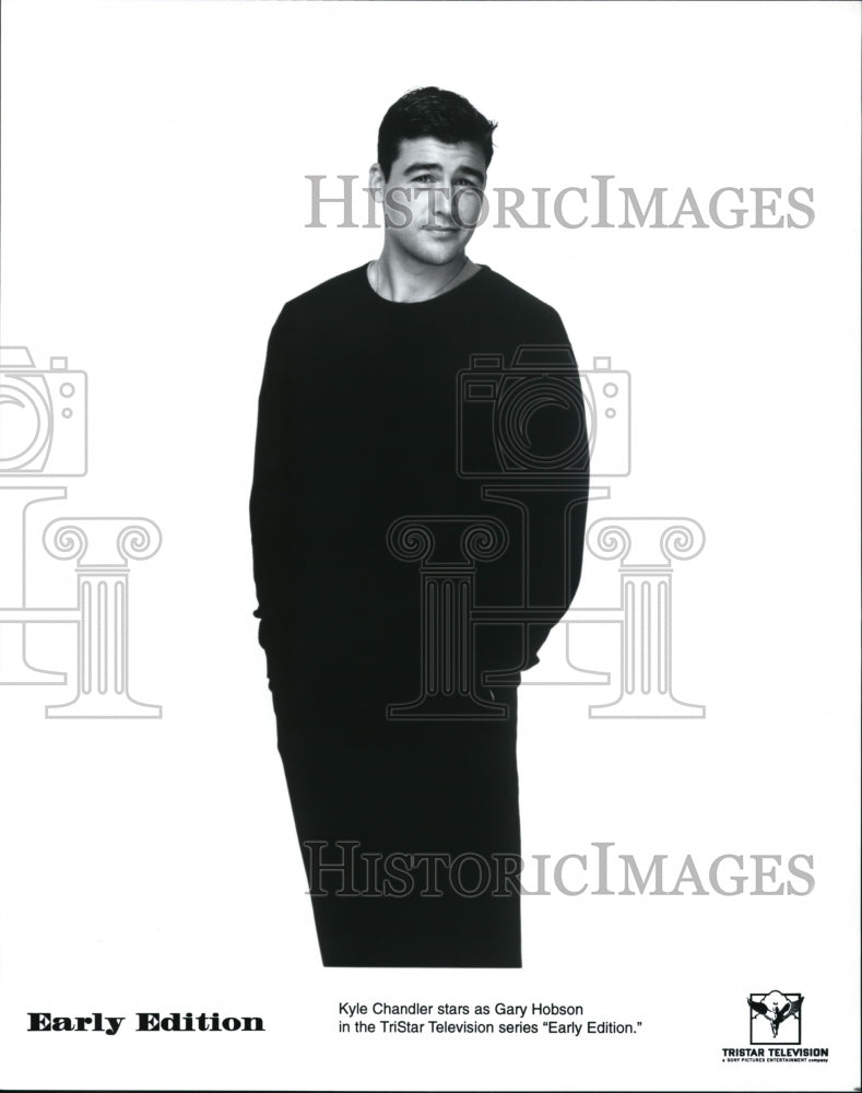 1999, Kyle Chandler in Early Edition - cvp40149 - Historic Images