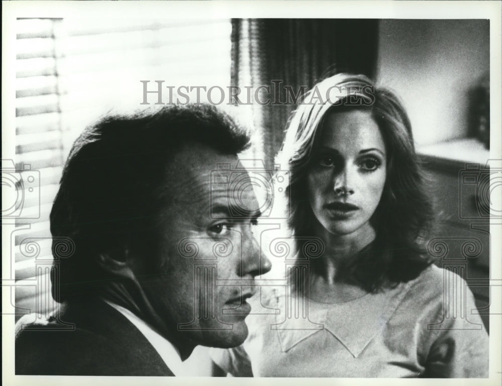 1981 Clint Eastwood & Sondra Locke in The Gauntlet  - Historic Images