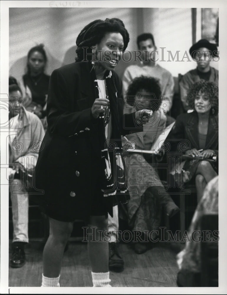 1991, Whoopi Goldberg stars in A Different World TV show - cvp40745 - Historic Images