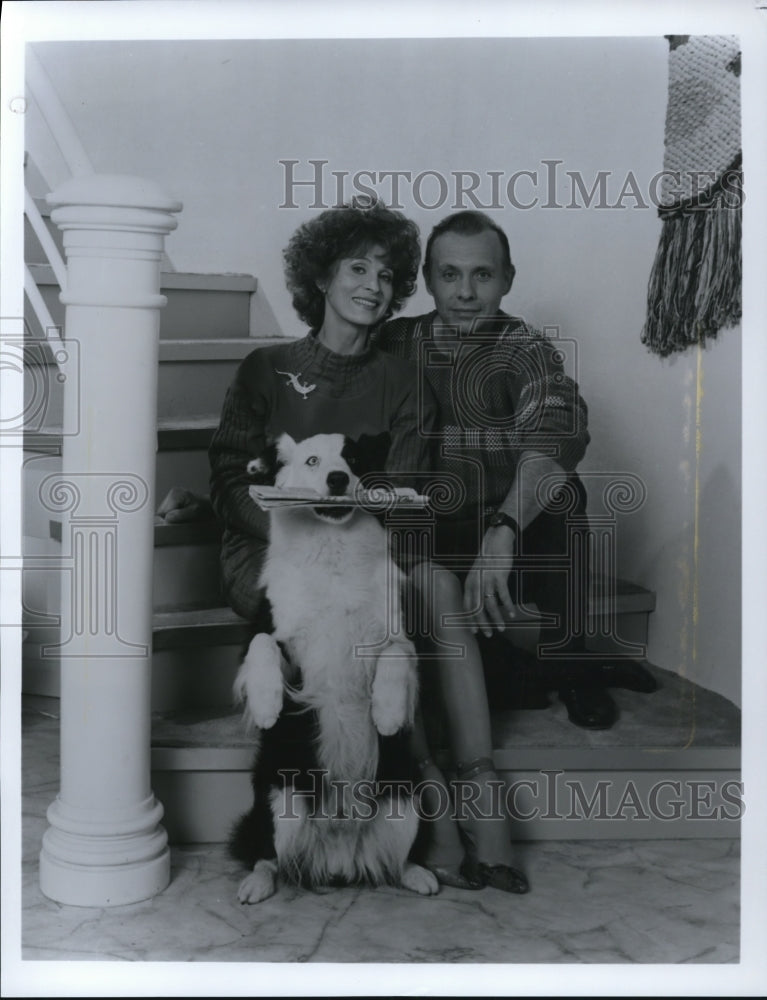 1987 Press Photo Anita Morris, Hector Elizondo in Down and Out in Beverly Hills - Historic Images