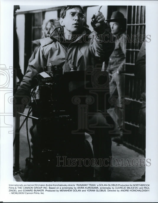 1986 Press Photo Andrei Konchalovsky director of Runaway Train - Historic Images