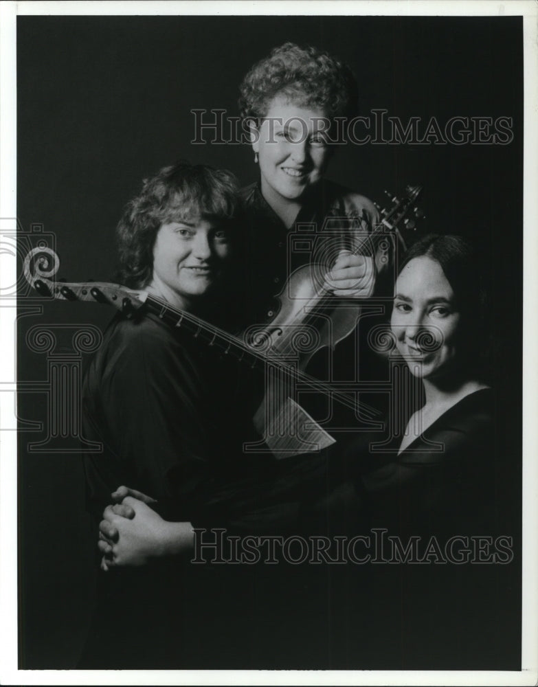 1988 Press Photo Trio Sonnerie - cvp41418- Historic Images