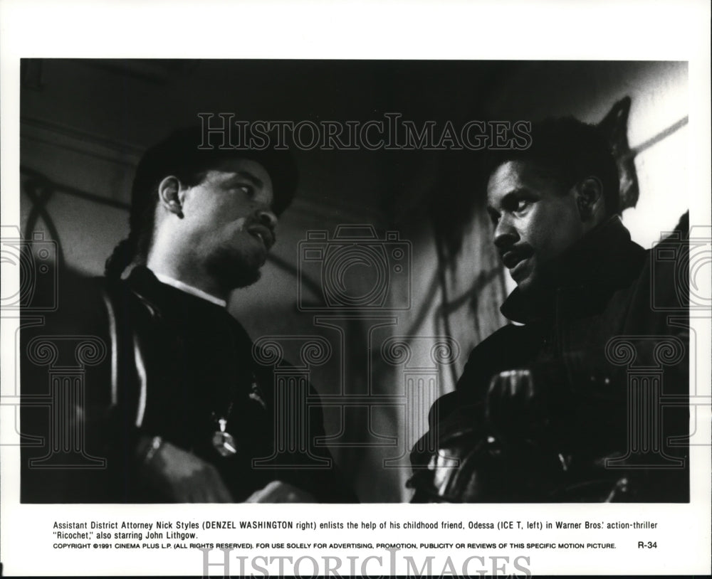 1992, Denzel Washington and Ice T star in Ricochet - cvp41967 - Historic Images