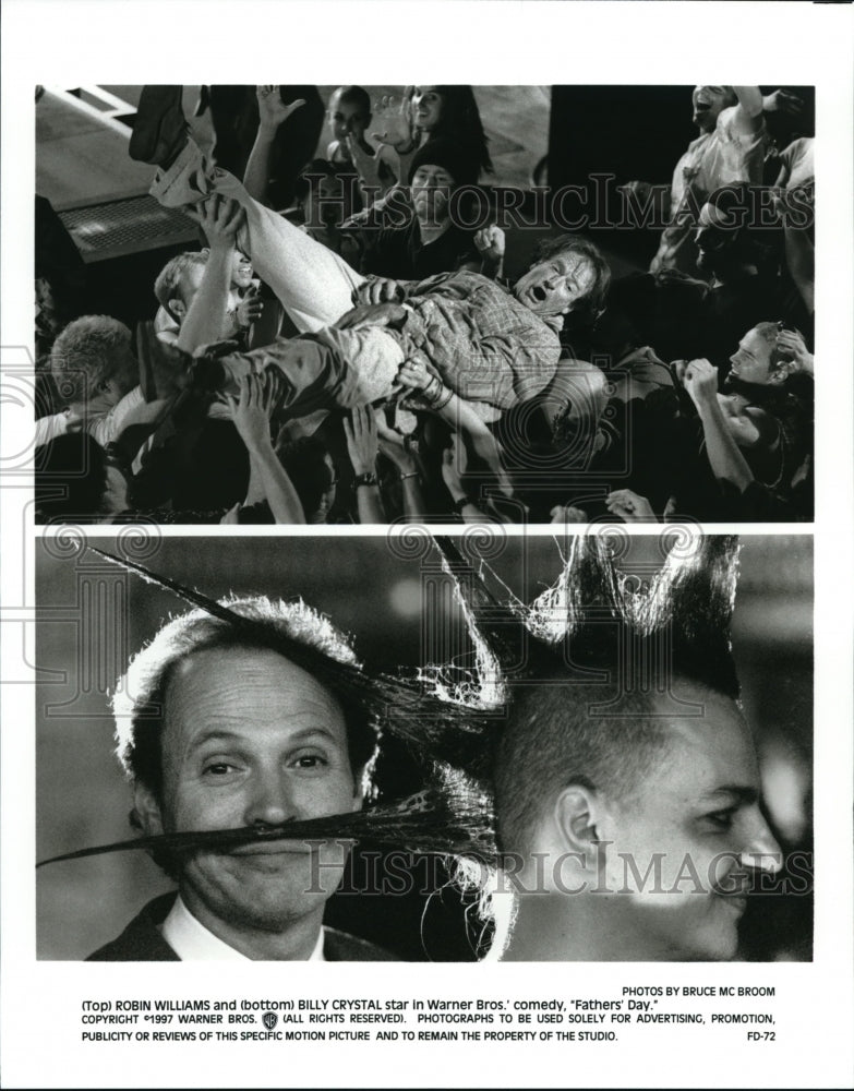 1997, Robin Williams Billy Crystal star in Father's Day - cvp42053 - Historic Images