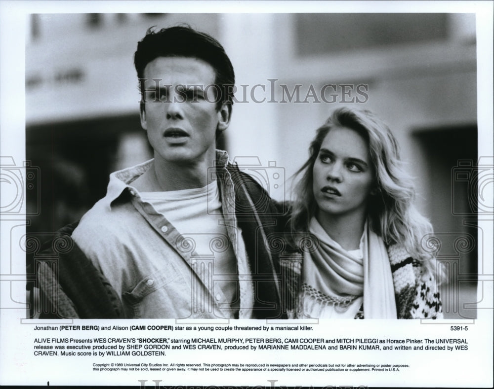 1990 Press Photo Peter Berg and Cami Cooper in Shocker - cvp43049 - Historic Images