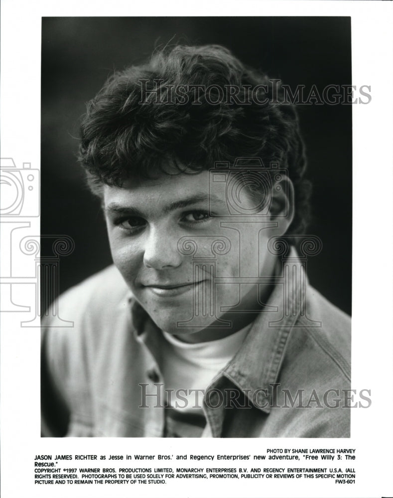 1997, Jason James Richter in "Free Willy 3: The Rescue" - cvp43351 - Historic Images