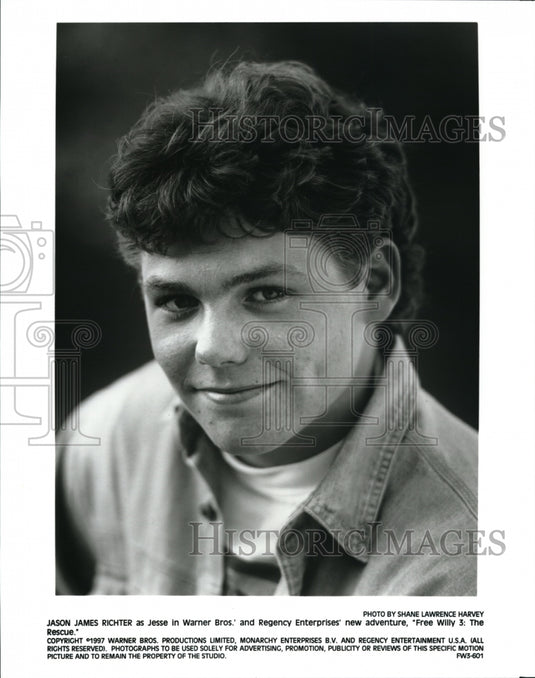 1997, Jason James Richter in "Free Willy 3: The Rescue" - cvp43351 - Historic Images