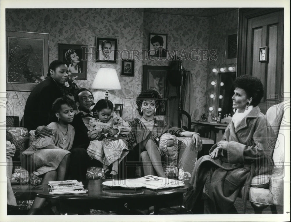 1985 TV Program The Cosby Show - Historic Images