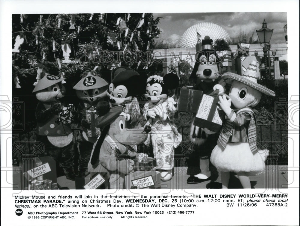 1996 &quot;The Walt Disney World Very Merry Christmas Parade&quot; - Historic Images