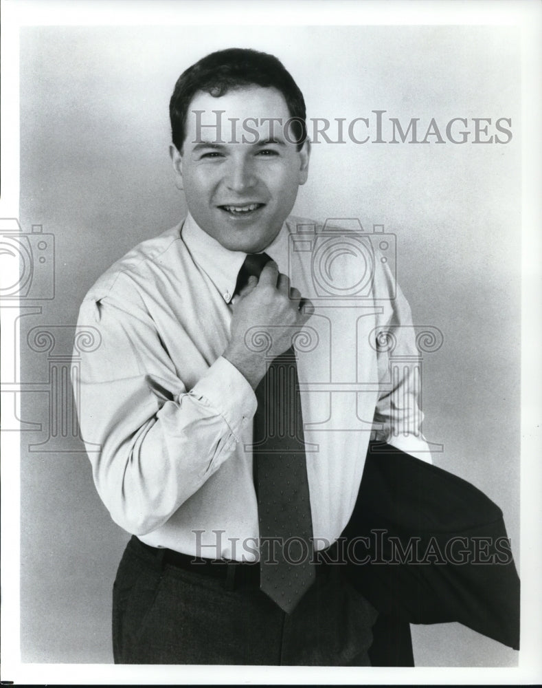 Press Photo Jason Alexander in CBS's Everything's Relative - cvp43964 - Historic Images