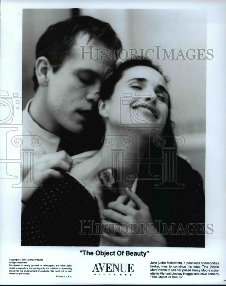 1991 Press Photo John Malkovich and Andie MacDowell star in Object of Beauty-Historic Images