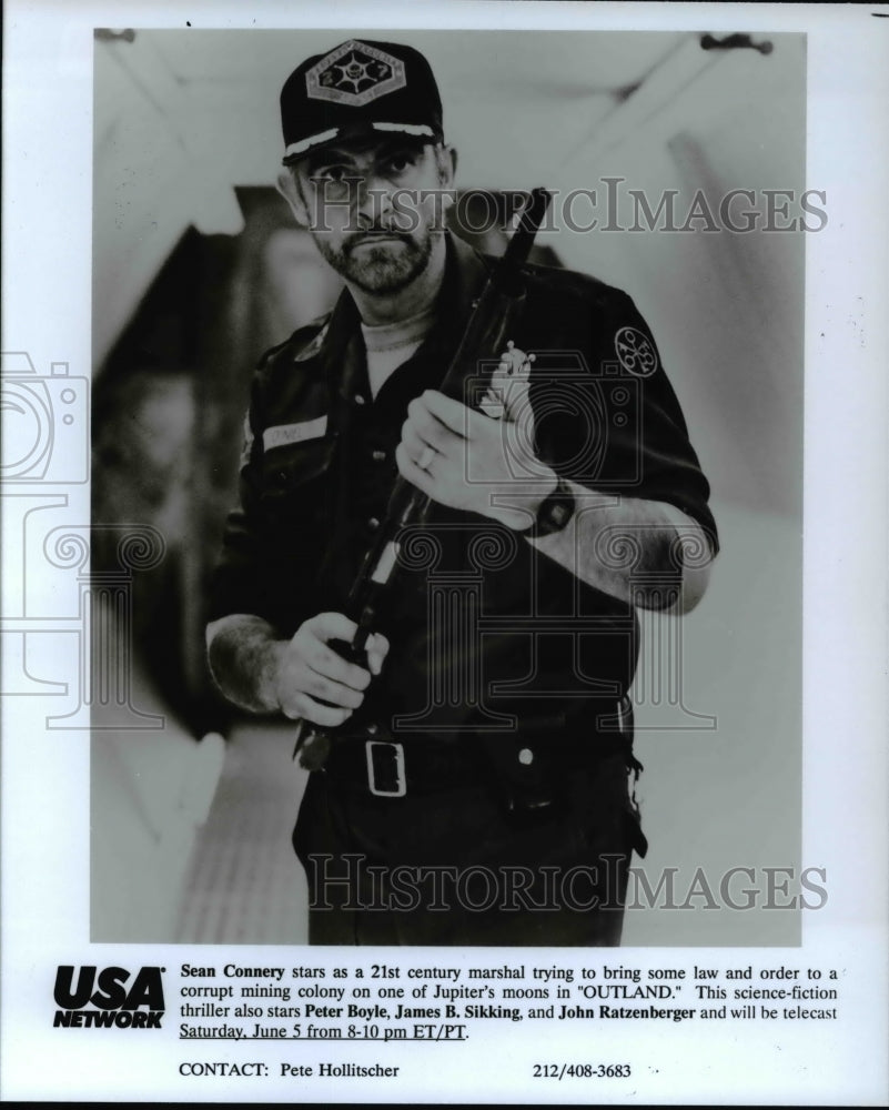 1993, Sean Connery starsas William O'Neill in Outland - cvp45280 - Historic Images