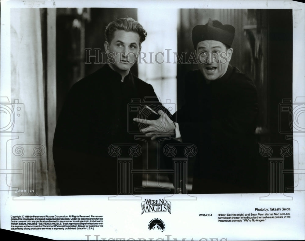 1989 Robert De Niro and Sean Penn in &quot;We&#39;re No Angels&quot;  - Historic Images