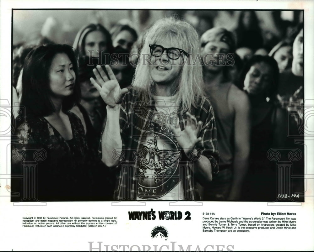 1994 Press Photo Dana Carvey in "Waynes World 2" - cvp45375 - Historic Images