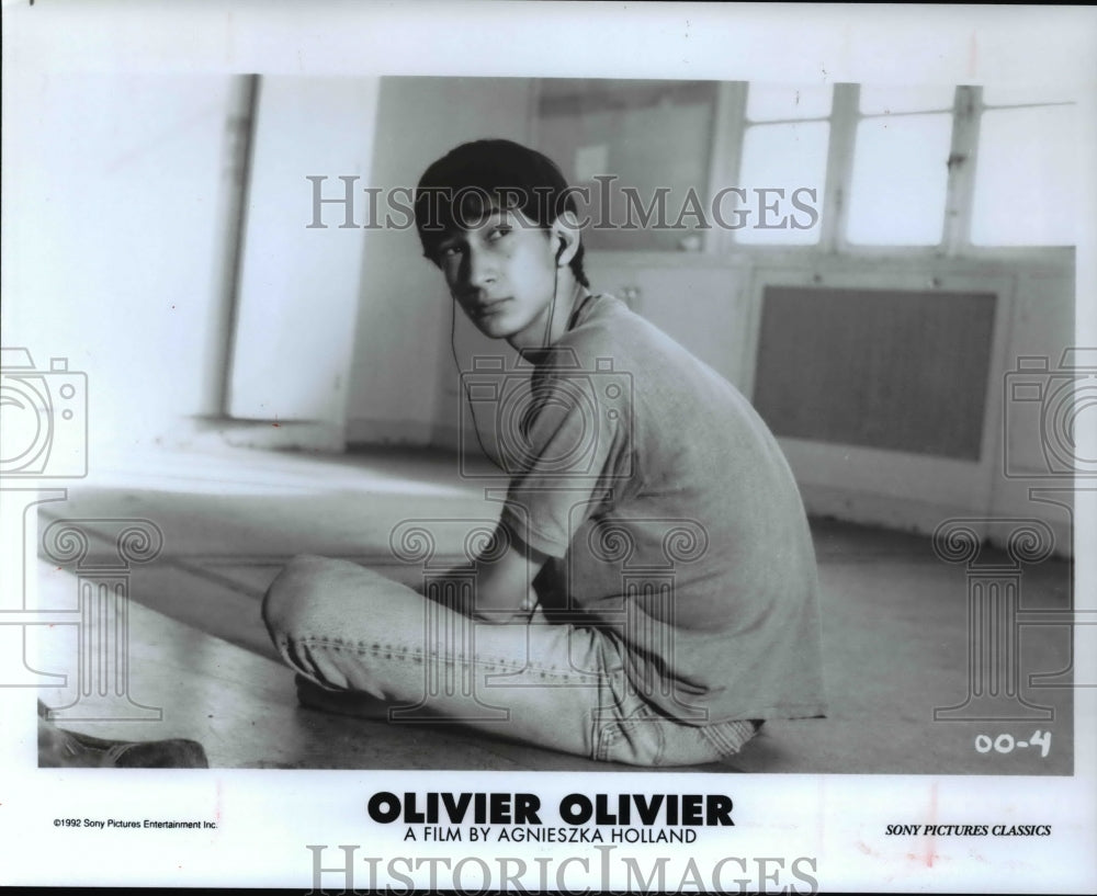 1993 Press Photo Gregoire Colin stars in Oliver Oliver - cvp45775 - Historic Images