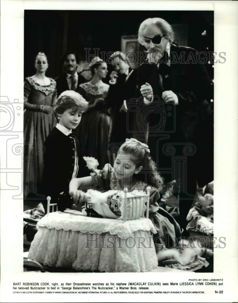 1993 Press Photo Bart Robinson &quot;George Balanchine&#39;s The Nutcraker&quot; - cvp45877 - Historic Images