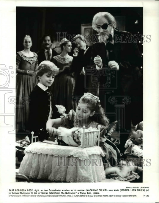 1993 Press Photo Bart Robinson "George Balanchine's The Nutcraker" - cvp45877 - Historic Images