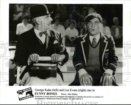 1996, George Kahn and Lee Evans star in Funny Bones - cvp46030 - Historic Images
