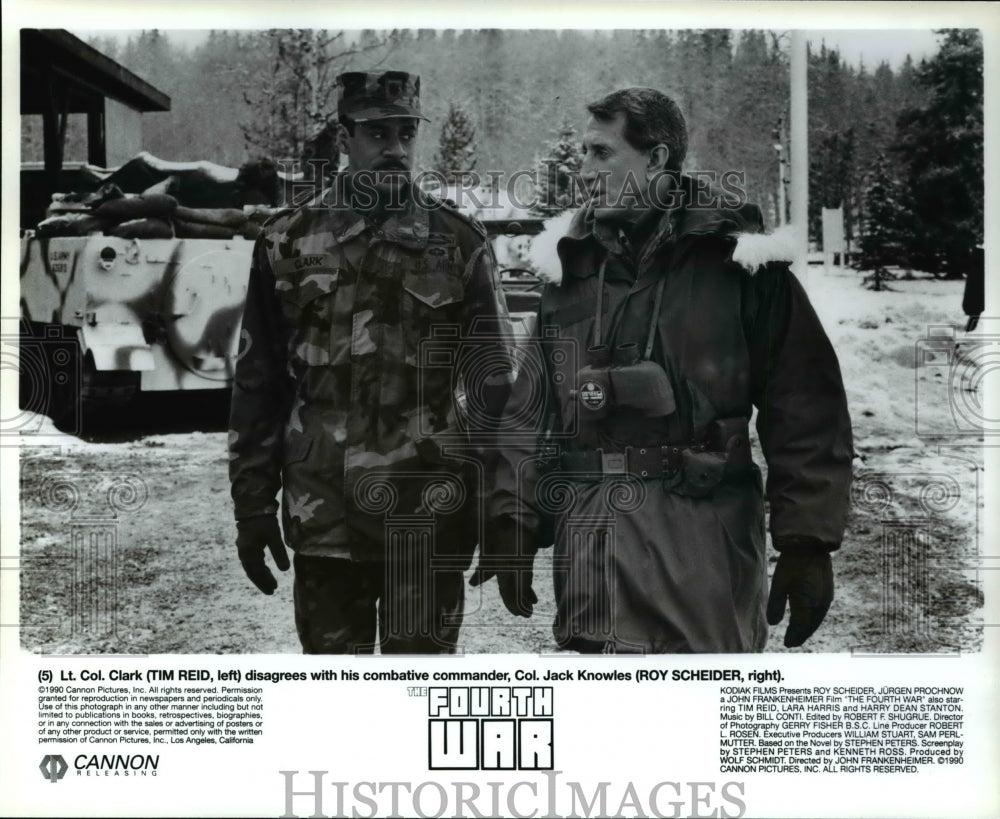 1991, Tim Reid and Roy Scheider star in The Fourth War - cvp46048 - Historic Images