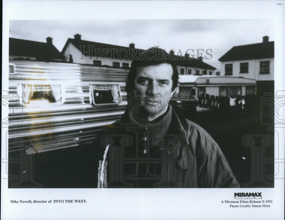 1992 Mike Newell Diretor Of Into The West - Historic Images