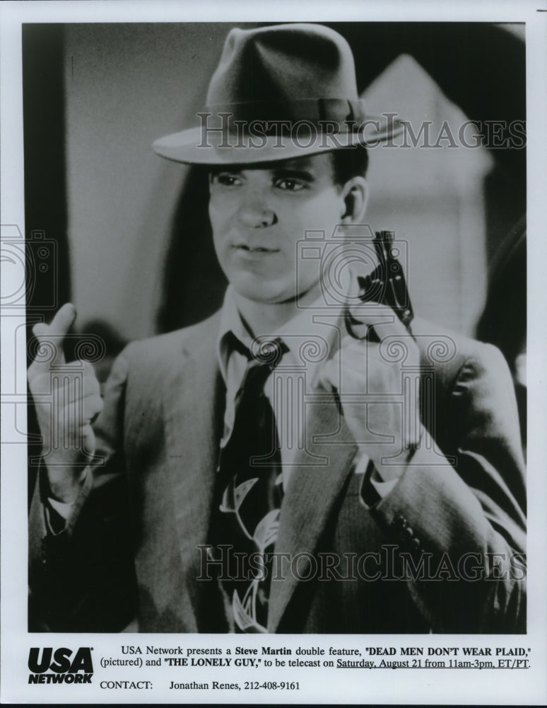 1983 Steve Martin in Dead Men Don't Wear Plaid - Historic Images