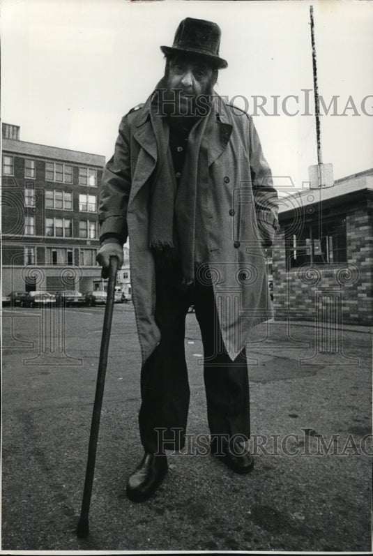 1976 Zero Mostel in "Fiddler on The Roof" - Historic Images