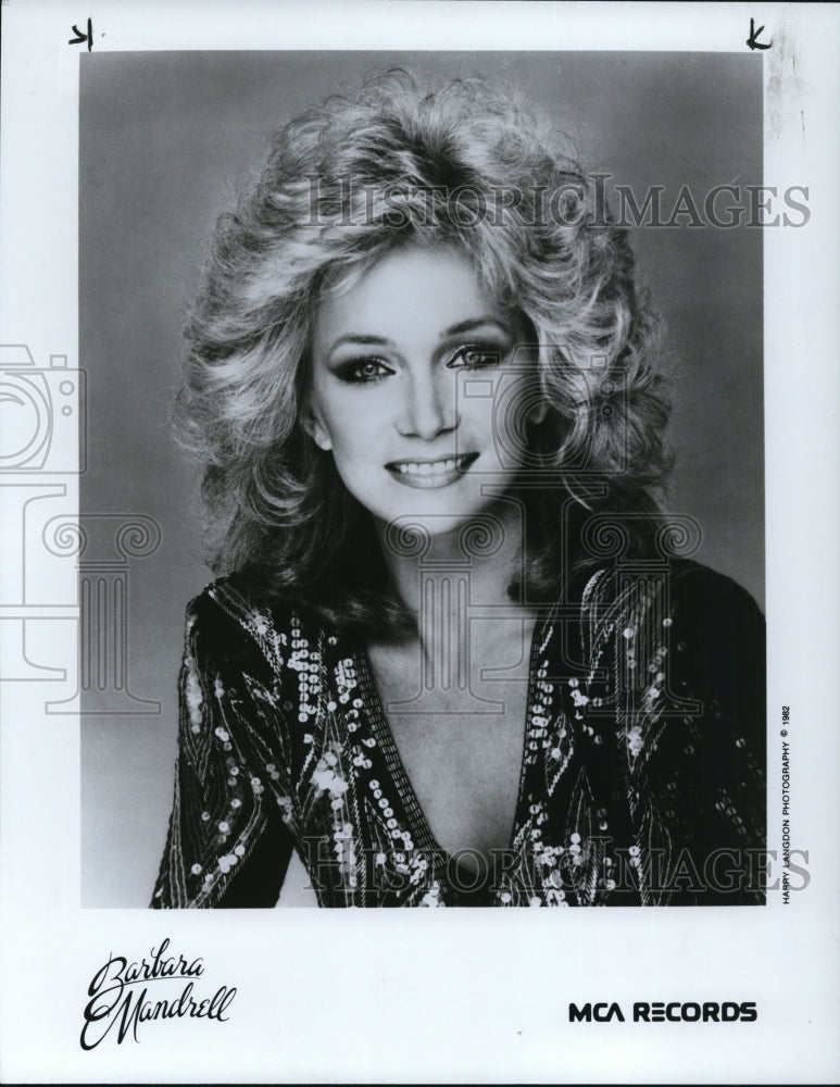 1984 Barbara Mandrell American Country Music Singer and Musician - Historic Images