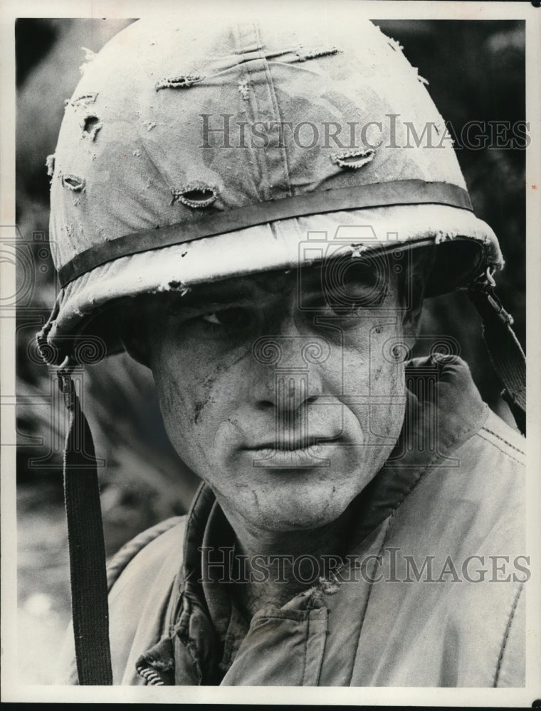 1980 Press Photo A scene from A Rumor of War-Historic Images
