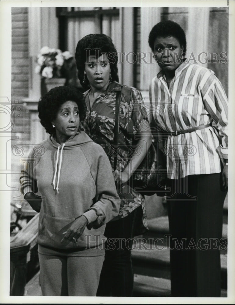 1985 Press Photo Marla Gibbs, Jackee Harry &amp; Alaina Reed in Honesty - Historic Images
