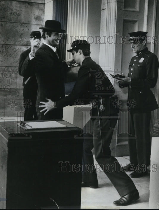 1969 Press Photo Burt Reynolds stars in title role in Sam Whiskey - cvp48351-Historic Images