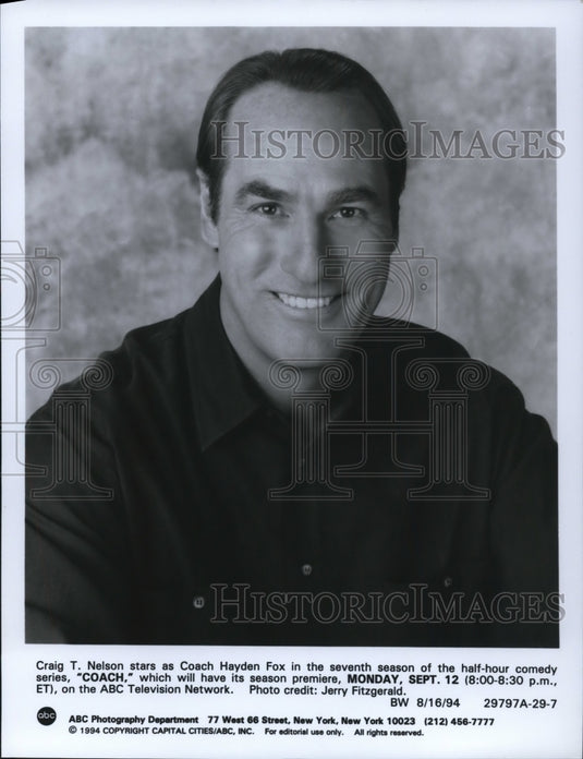 1994 Press Photo Craig T Nelson in Coach - cvp49102 - Historic Images