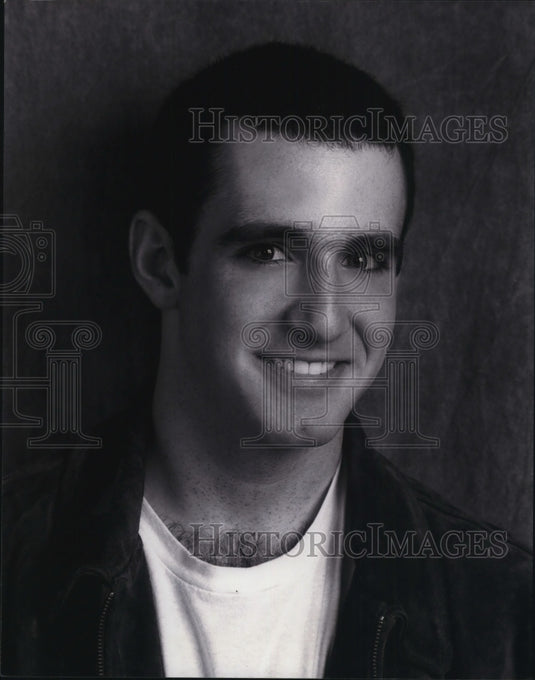 1999, Tony Patrello in Romeo and Juliet - cvp49422 - Historic Images