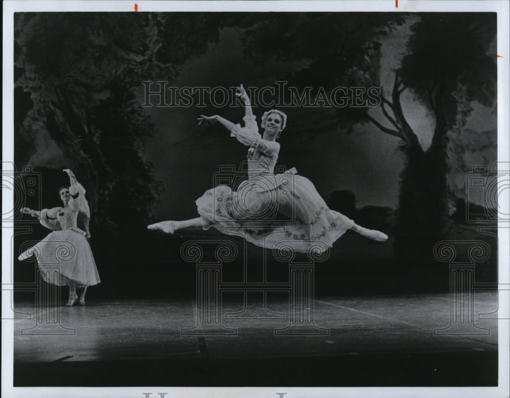 1978 Press Photo Nancy Muller in Galante Taenze at Ohio Ballet - cvp49600-Historic Images