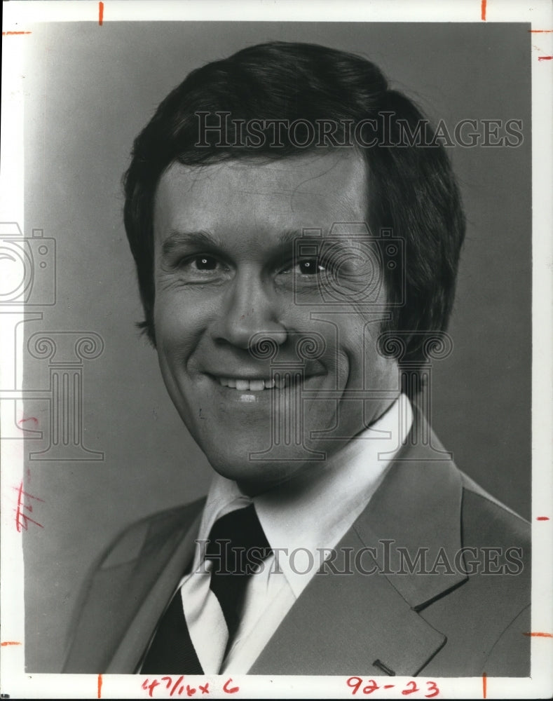 1975 Press Photo News Anchor Dave Patterson - cvp49764- Historic Images