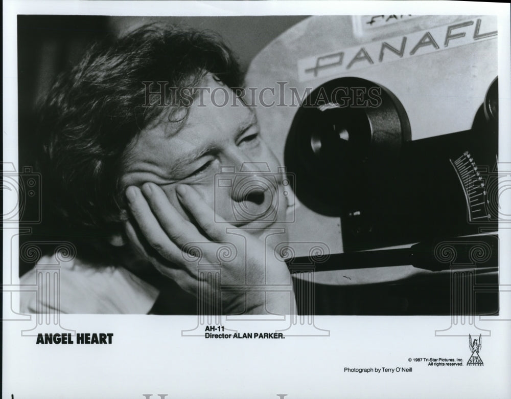 1987, Director Alan Parker in "Angel Heart" - cvp49908 - Historic Images