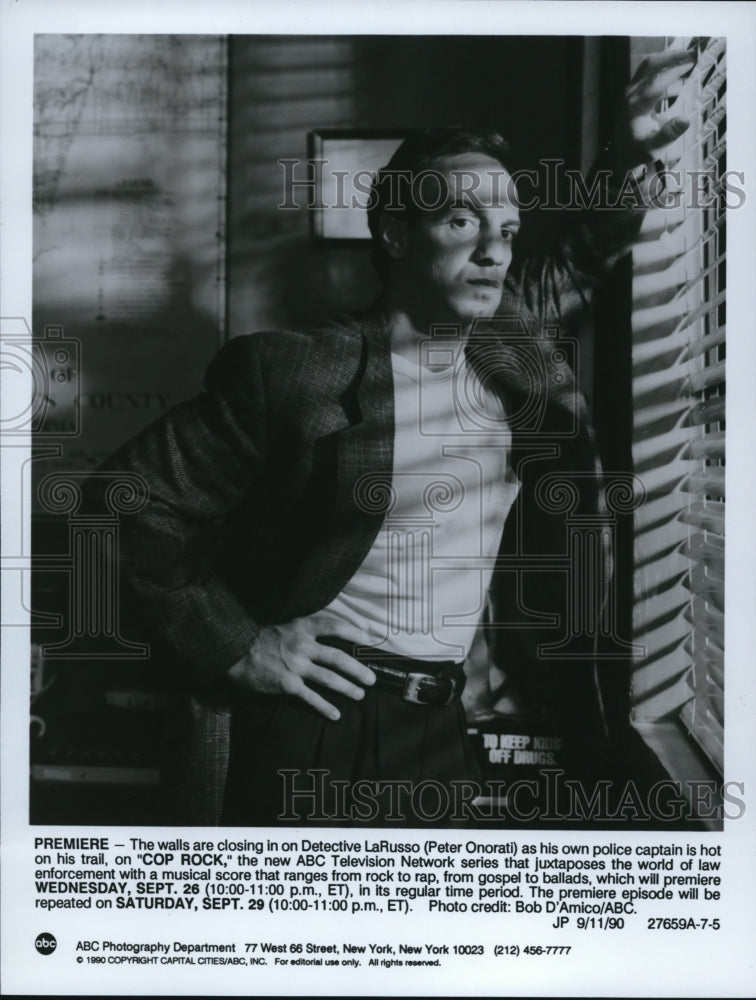 1990 Press Photo Peter Onorat stars as Detective LaRusso in Cop Rock - cvp50374 - Historic Images