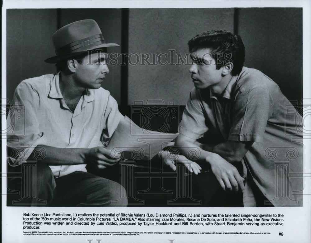 1988 Press Photo Joe Pantoliano &amp; Lou Diamond Phillips in La Bamba - cvp51120 - Historic Images