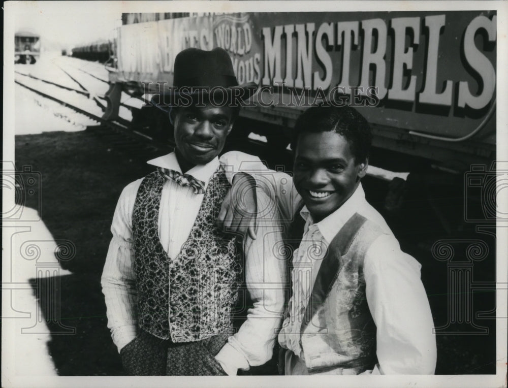 1977 Press Photo Glynn Turman Stanley Clay in Minstrel Man - cvp51490-Historic Images