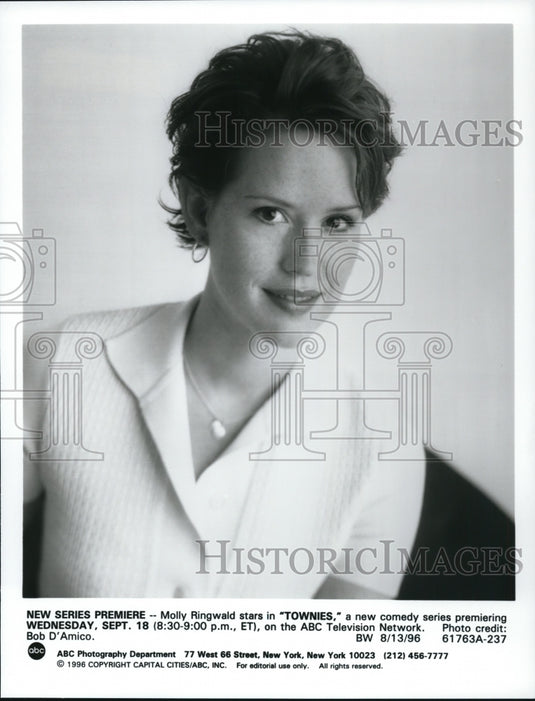 1996, Molly Ringwald in Townies - cvp51880 - Historic Images