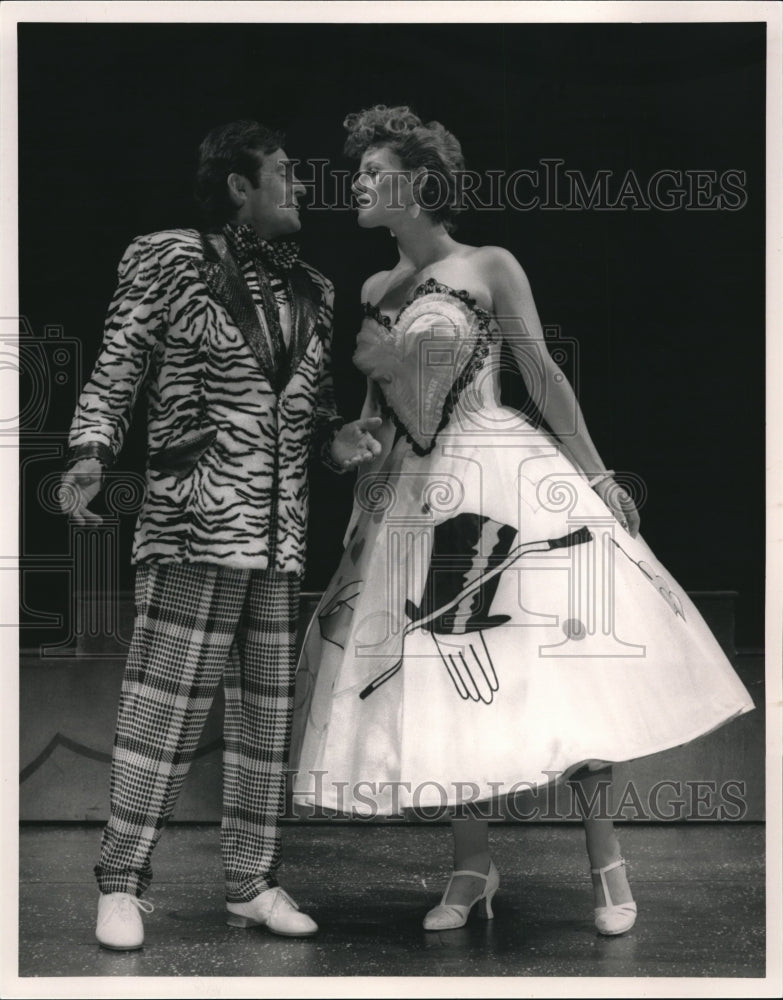 Press Photo Davie Jones, Sally Struthers in Grease - cvp52245- Historic Images