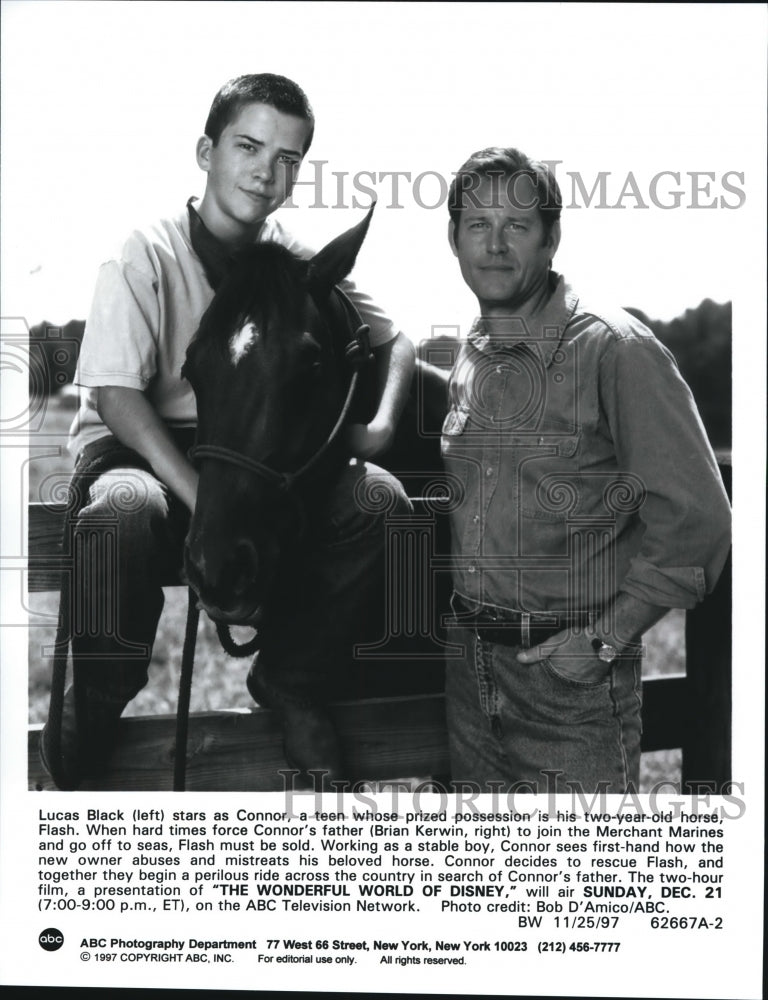 1997 Press Photo Lucas Black & Brian Kerwin - cvp52678-Historic Images