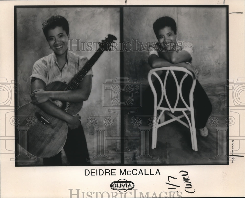 1987 Press Photo Deidre McCalla American Folk Music Singer Songwriter Musician - Historic Images