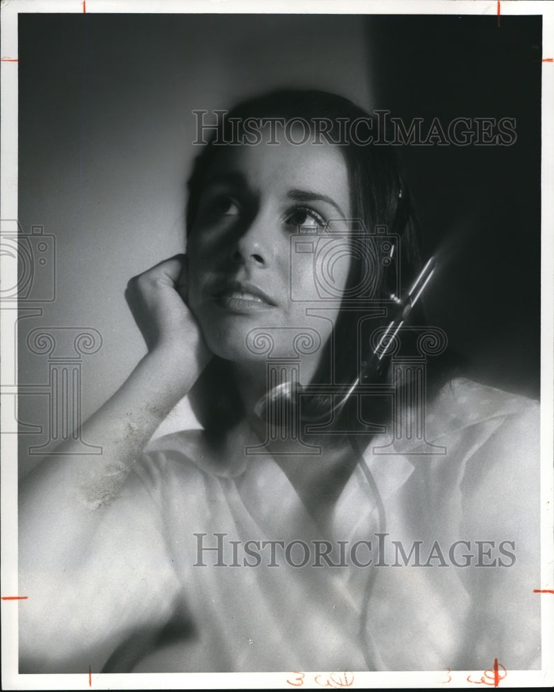 1973 Press Photo Maureen Kooperstein in Bells Are Ringing - cvp53125-Historic Images