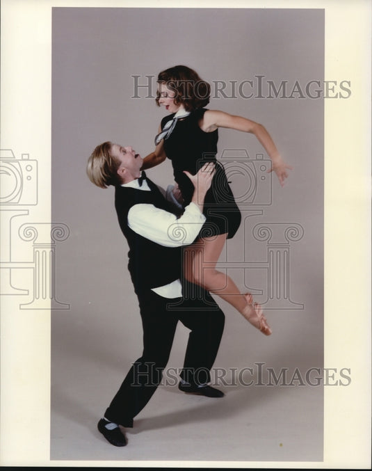 Press Photo Mathew Gaspar and Nancy Latoszewski in Go Daddy-O - cvp53302- Historic Images