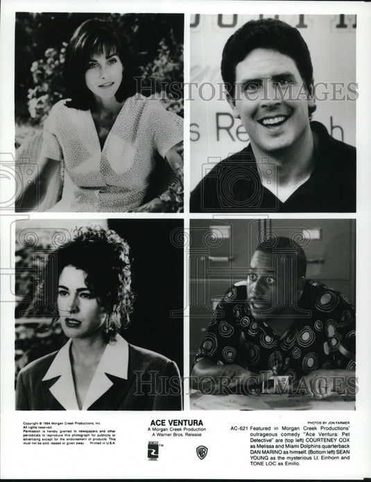 1995, Sean Young & Courteney Cox in Ace Ventura - cvp53417 - Historic Images