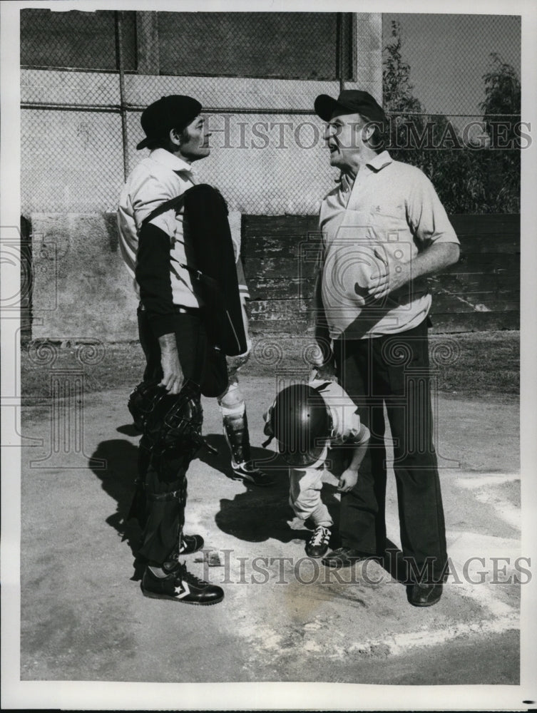 1979 Jack Warden William Lazarus in The Bad News Bears  - Historic Images