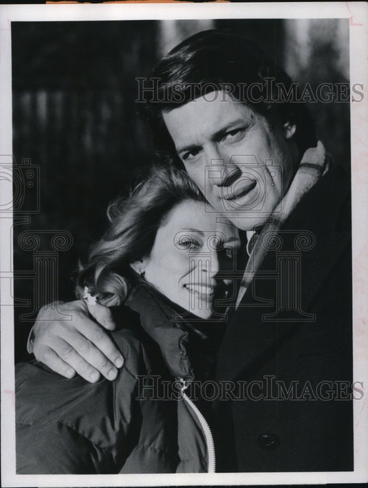 1981 Press Photo Karen Carlson and Stephen Macht in American Dream - cvp53750- Historic Images