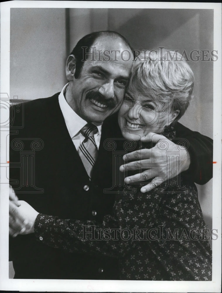 1970 Herschel Bernardi Shirley Jones But I Don't Want To Get Married - Historic Images