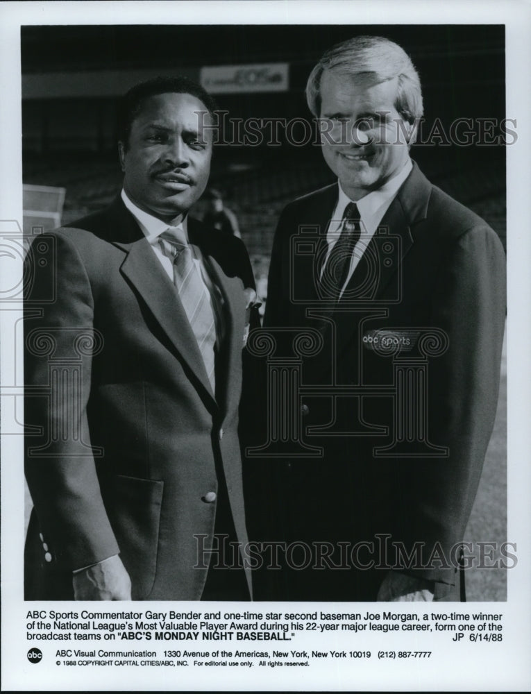 1988 Press Photo Gary Bender and Joe Morgan host Monday Night Baseball on ABC- Historic Images